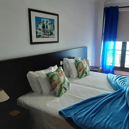 Residencia Machado بيت ضيافة 3*