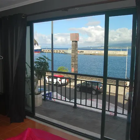 بيت ضيافة Residencia Machado 3*