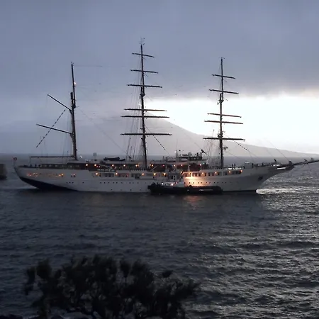 Residencia Machado 3*